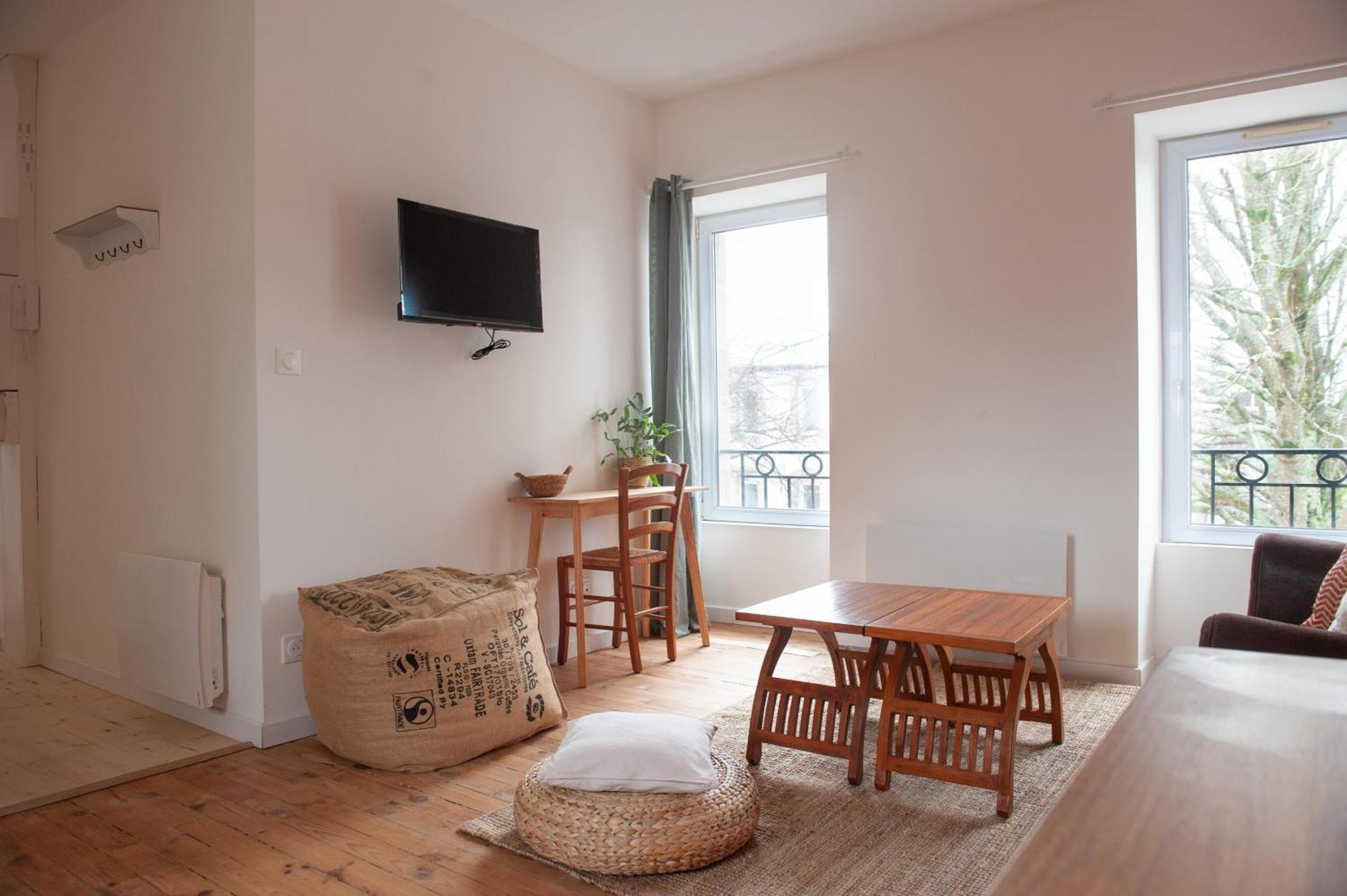 Immeuble De 3 Appartements Avec Cour Interieure Brest Exterior foto